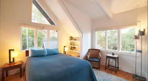 Bellevue Manor - Image 2