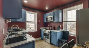 Colorful, Convenient Apt 7 Mi to Lincoln Financial - Image 3