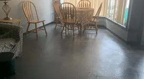 Storefront apartment - Image 4
