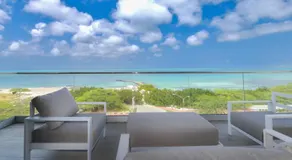 Luxury 2BS Oceanfront Condo at The Reef - Image 5
