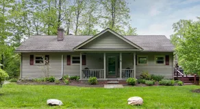 Berkshire Vacation Rentals: Great Barrington Walkable To Lake And Town - Image 5