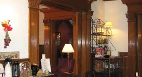 Olde Judge Mansion B&B - Image 4
