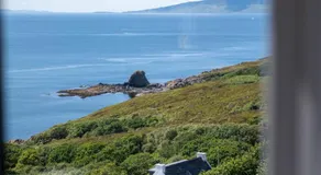 Hut on the Hill - Image 5