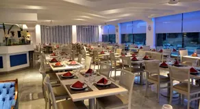 Gran Hotel Fontainebleau - Image 4