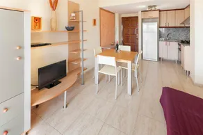 Charmant appartement adapté aux familles avec piscine et terrasse | Proche de la plage | Avec animaux acceptés - Image 2