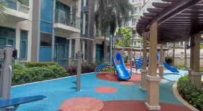 AFFORDABLE TWO PALMTREE VILLAS NEAR NAIA3 NEWPORT BOULEVARD PASAY CITY - Image 3