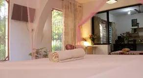 Tradewinds Lodge - Image 2