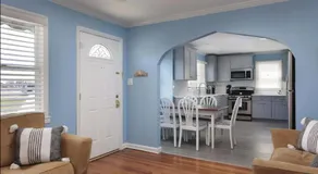 Island Time- beautifully renovated bay view home - Image 2
