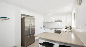 Pipers Spot - Pet Friendly - Fireplace with Swimming Pool - Image 3