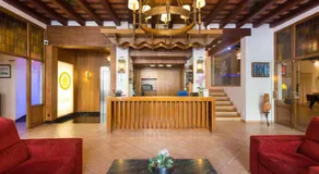 Hotel La Carolina - Image 4
