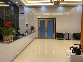 Longcheng Business Hotel - Image 5