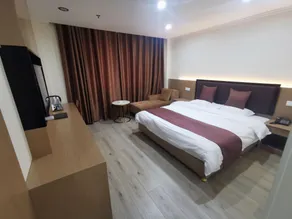 GreenTree Alliance Hotel Taizhou Jingjiang Dongxing Town Dongxing Avenue - Image 2