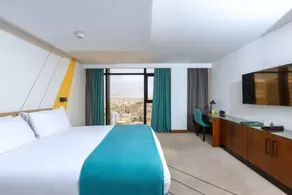 Holiday Inn & Suites - Cairo Maadi by IHG - Image 2