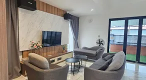 Melody Whole Or Suite Room - Image 2