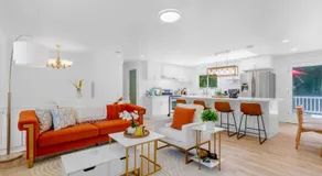 Bothell Family Friendly Modern Home 2 AC I405 - Image 2