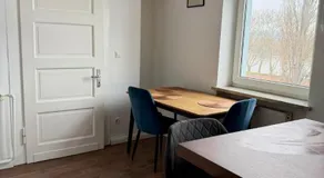 Stilvolle Wohnung mit Rheinblick - Image 5