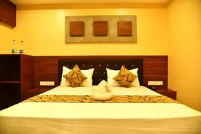 Hotel Four Seasons - Image 3