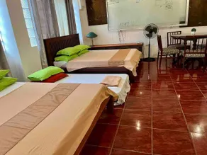 MARIKINA 32 sqm Studio for Transients w WiFi 40 inch TV Parking - Image 3