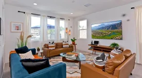 Luxe Lakefront Dream Villa: Heated Saltwater Pool - Image 3