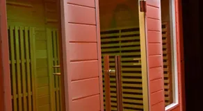SECRET33 - Image 4
