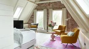 Five Rooms - Image 2