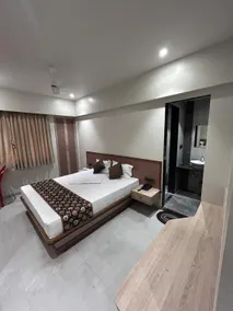 Hotel Dhanashri - Image 2