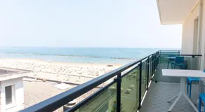 Hotel Gin sul mare - Image 3