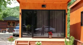 Blue Eye Saranda Cabins - Image 4