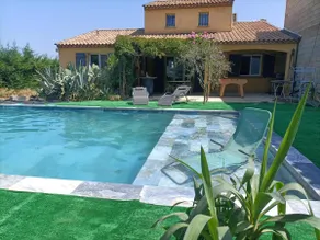 Villa climatisée avec grande piscine - Image 4