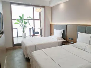 South Garden Hotel - Image 5