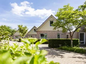 Casa Vacacional en Holanda con Jardín Privado - Image 3