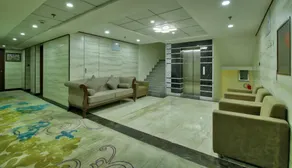 POLO Inn & Suites - Image 3
