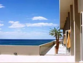 Rayentray Grand Hotel - Image 2