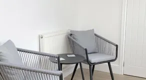 1 Ashford Road Guesthouse - Image 4