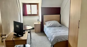 Neros Hotel - Image 5