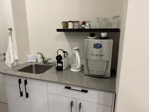argaman crimson Suite - Image 3
