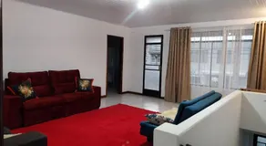 Super Casa I Apto 4 Quartos no Centro - Image 2
