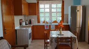 Theodosis Studios Finiki - Image 3