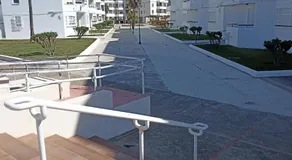 Apartamento Bajo en Valdelagrana, Primera Línea de Playa - Image 4