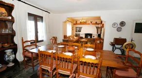 Magnificient Rural Home With Pool and BBQ - Image 2