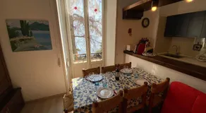 Lavinia - Image 5