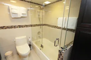 Luxury Beach Resort - HORA RENTALS - Image 3