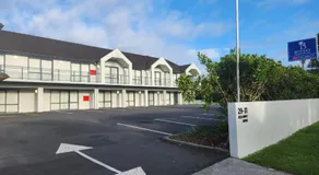 Botany Palms Motel - Image 5