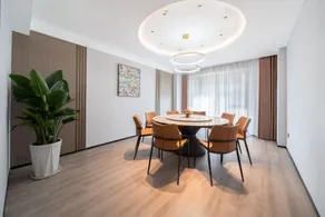 REZEN SELECT HOTEL - Image 3