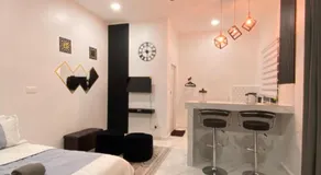 D'Lamp Studio - Image 2