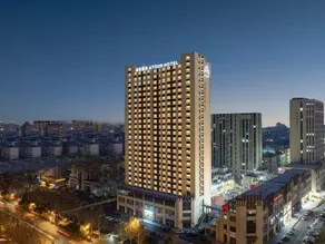 Atour Hotel Zoucheng People Square - Image 4