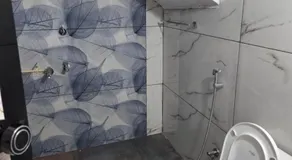 New Paradise Inn - Image 3