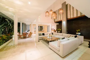 CassaMia Bali - Spacious Luxury 5 Bedroom Villa - Image 2