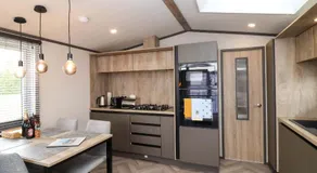 Hazelnut Lodge - Image 4