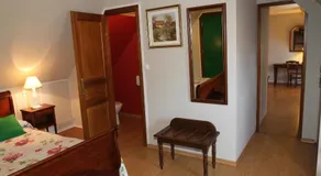 Golf Hotel - Image 2